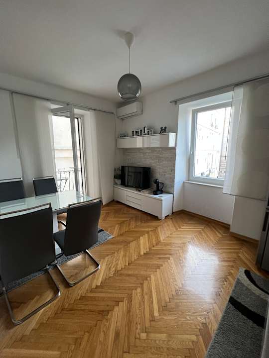 Zimmer Central Palace Apartment