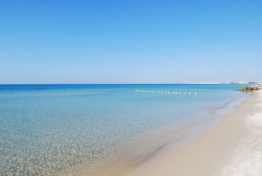 Hotel-Strand  The Orangers Beach Resort and Bungalows