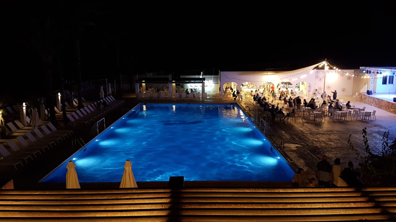 Pool Cala Llenya Resort Ibiza