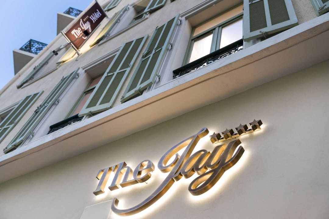 Lobby The Jay Hotel by HappyCulture