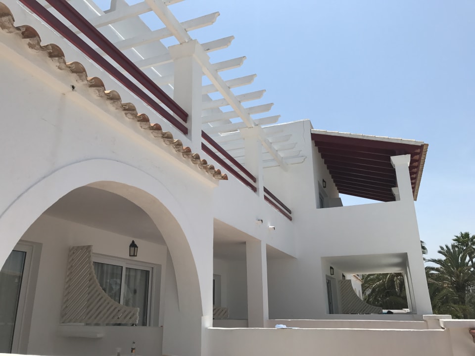 Zimmer Calimera Fido Gardens