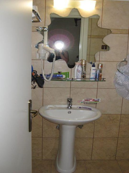 Bad Hotel Tsigoura Thassos