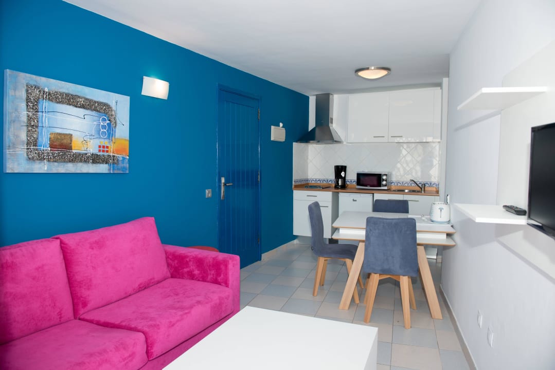 Living Room Alsol Los Caribes II