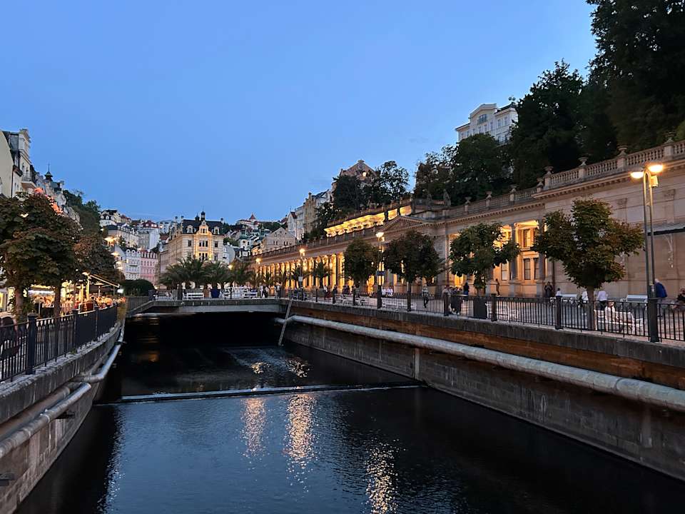 Ausblick ASTORIA Hotel & Medical Spa, Karlovy Vary