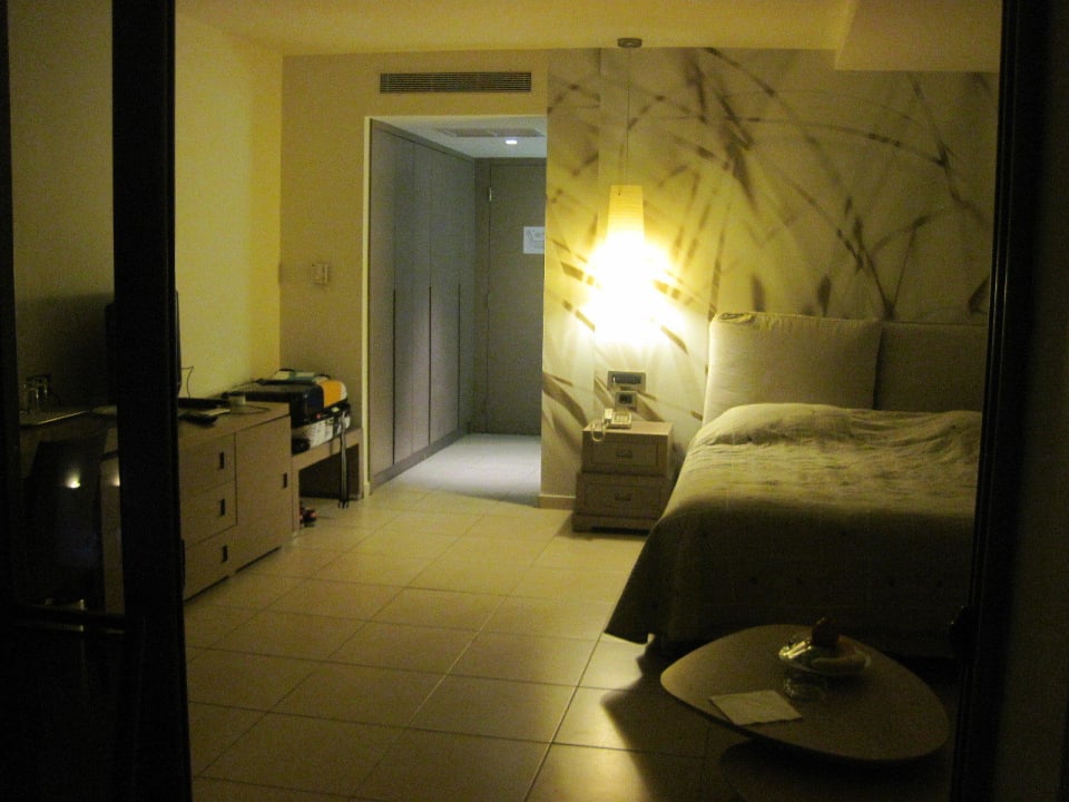 Zimmer Sicht vom Balkon The Ixian Grand & All Suites