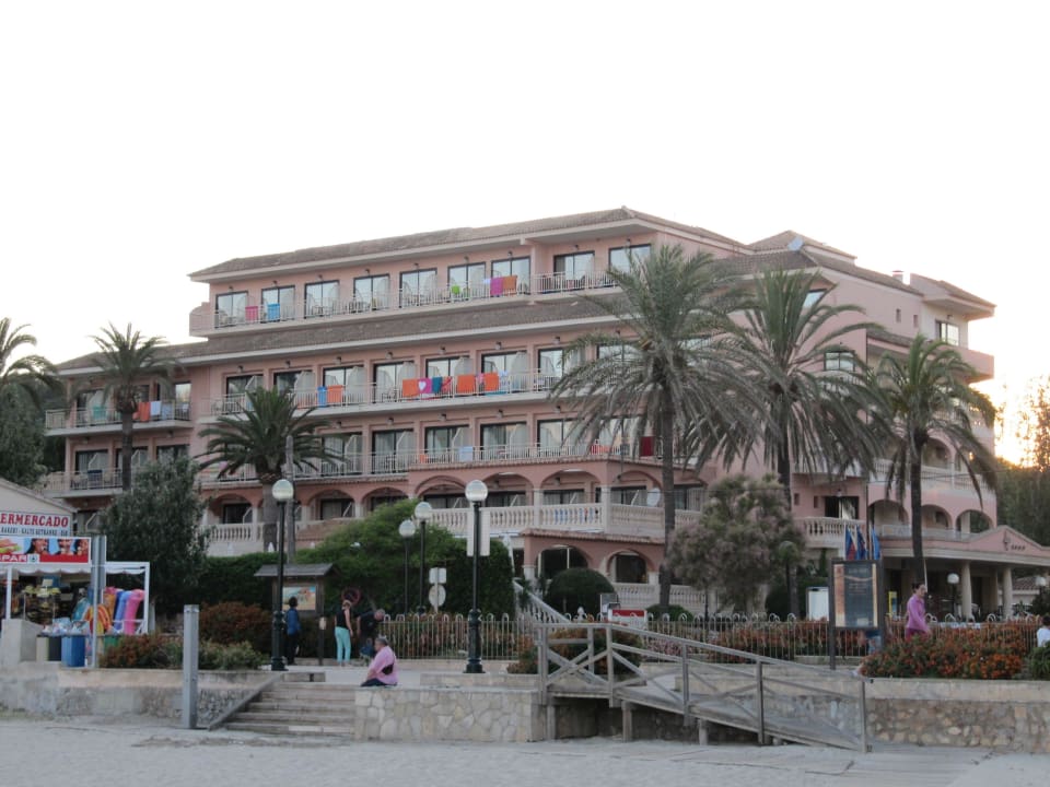 Hotel vom Strand fotografiert R2 Lago Playa Park