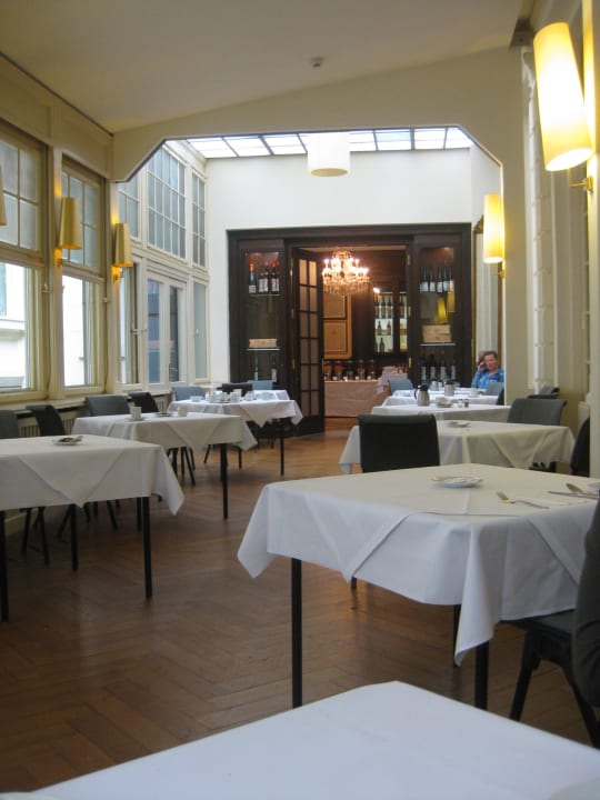 Frühstücksraum 1 Radisson Blu Hotel Schwarzer Bock