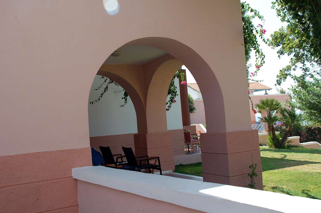 Terrasse am Bungalow Mitsis Rodos Village