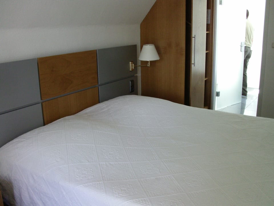 Sehr bequemes Bett Dom Hotel Augsburg