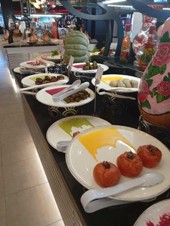 Gastro Limak Lara Deluxe Hotel & Resort