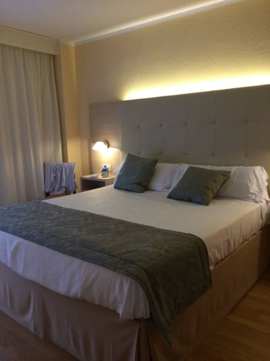 Sehr schöne Zimmer Zafiro Bahia