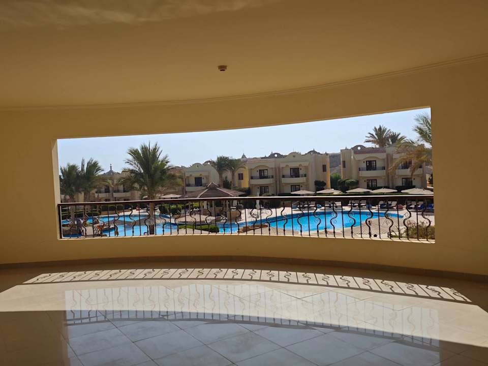 Außenansicht Coral Hills Resorts & SPA