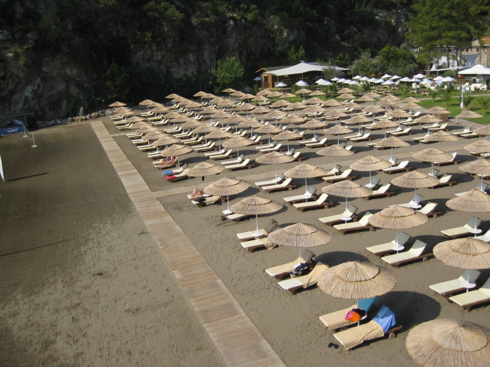 Mit kostenlosen Strandtüchern  und Sonnenschirmen TUI BLUE Seno - Adults Only