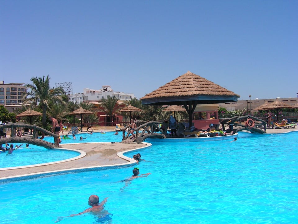 Basen w Nowym Sea Gull  Seagull Beach Resort