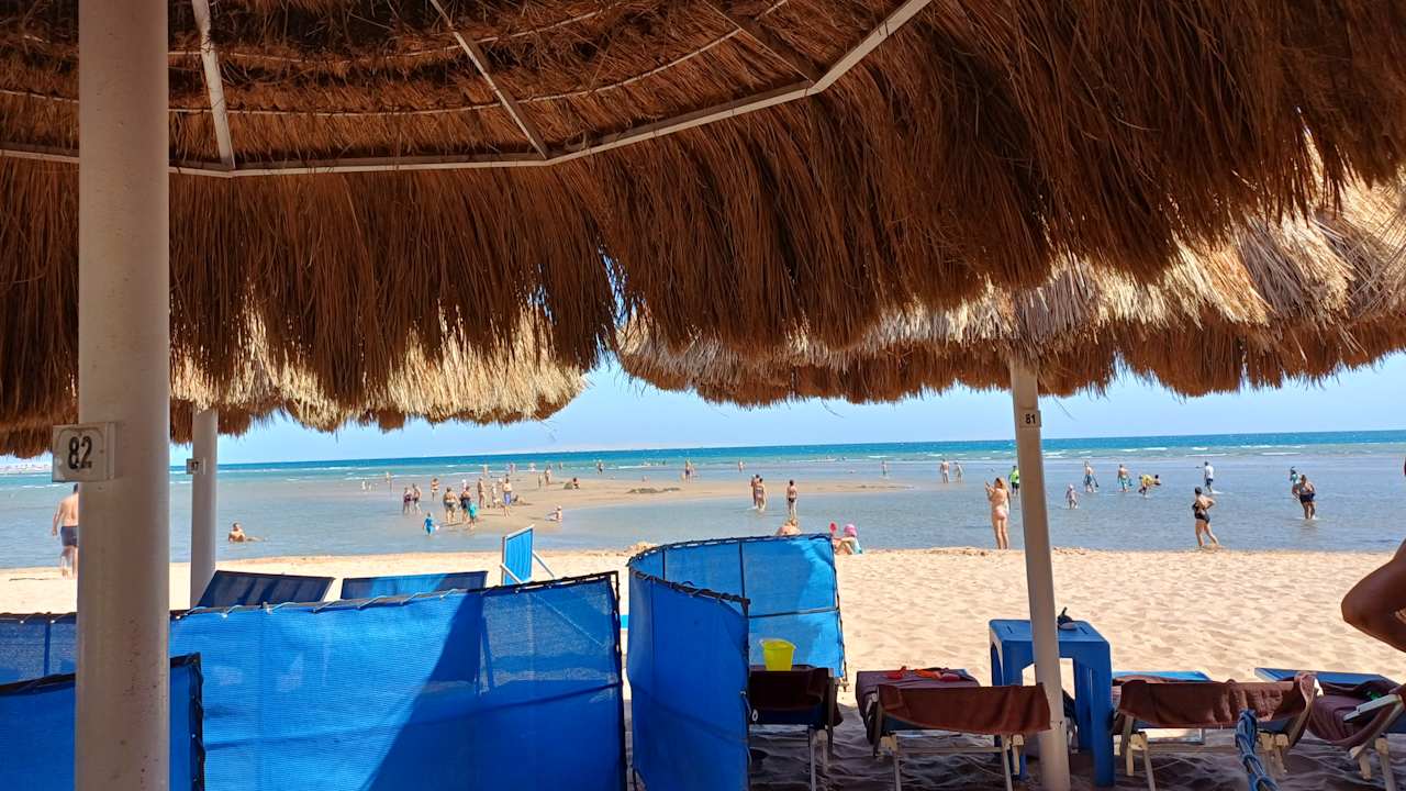 Strand Titanic Royal