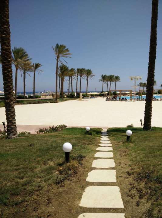 Blick zum Activity Pool Cleopatra Luxury Resort Makadi Bay