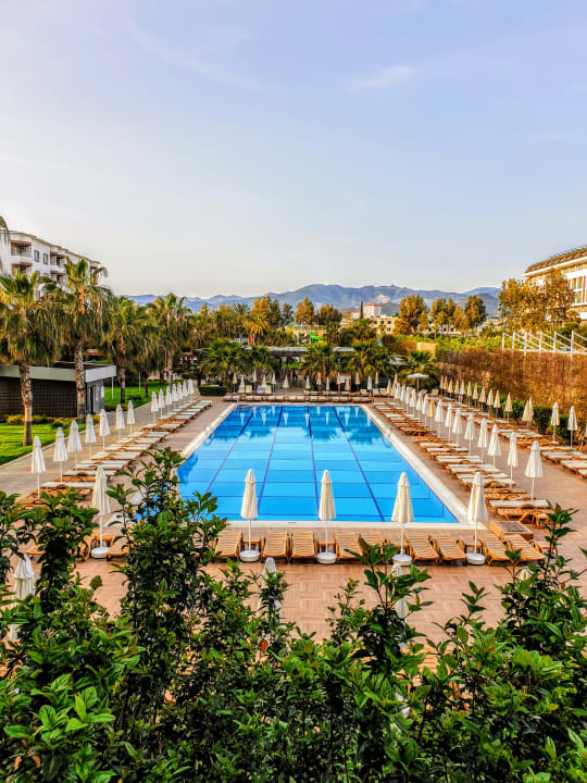 Pool Hotel Royal Garden Beach