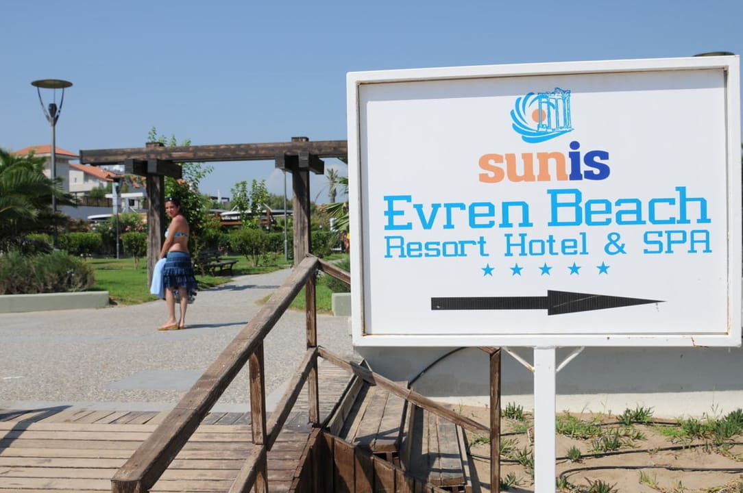 Pancarte Sunis Evren Beach Resort Hotel & Spa