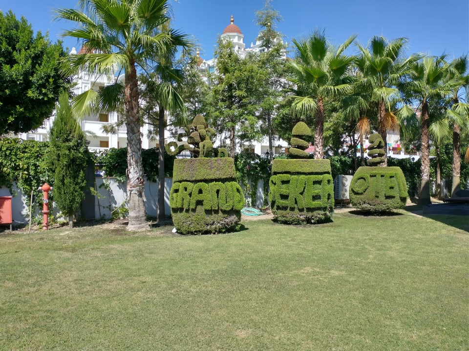 Gartenanlage Grand Seker Hotel