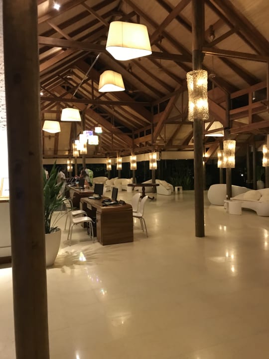Lobby Kuramathi Maldives