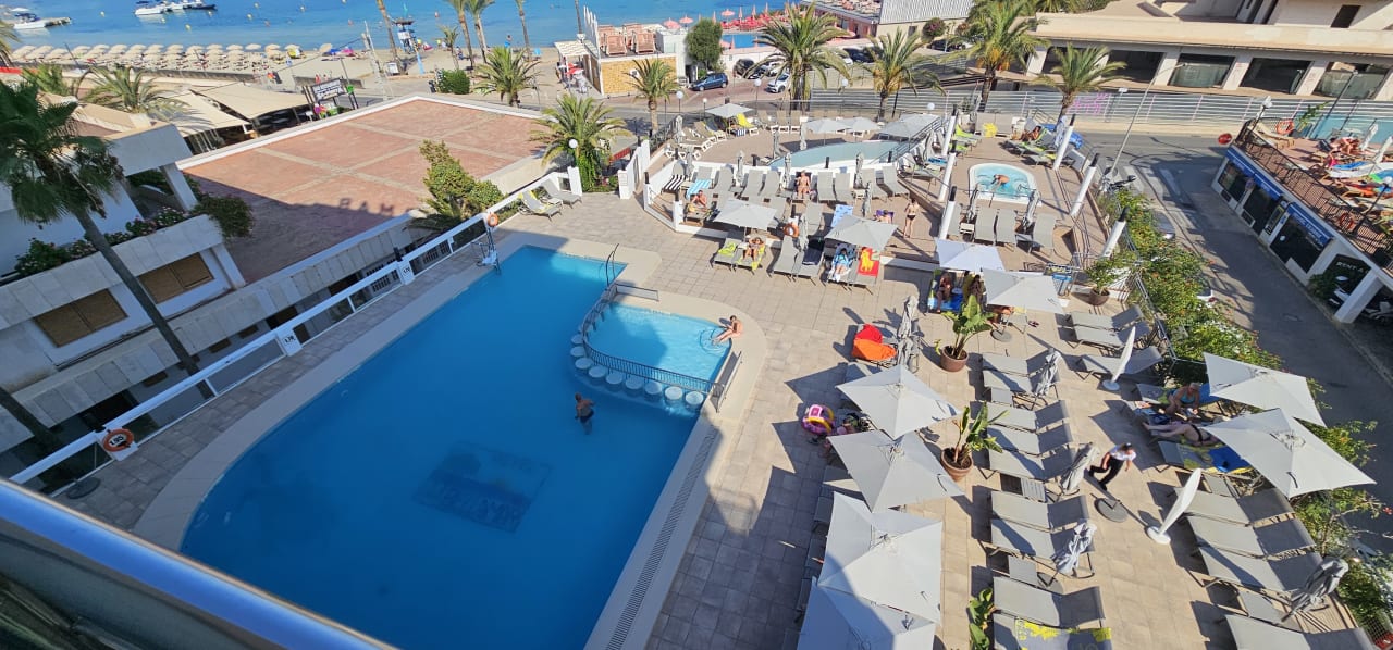Pool Bellamar Hotel Beach & Spa