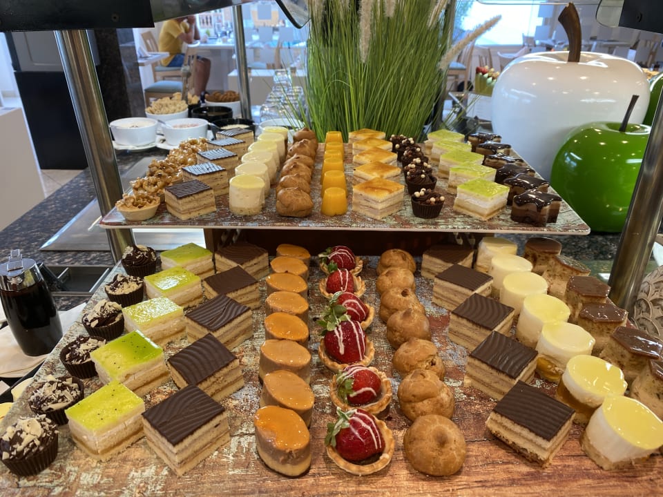 Gastro Universal Hotel Castell Royal