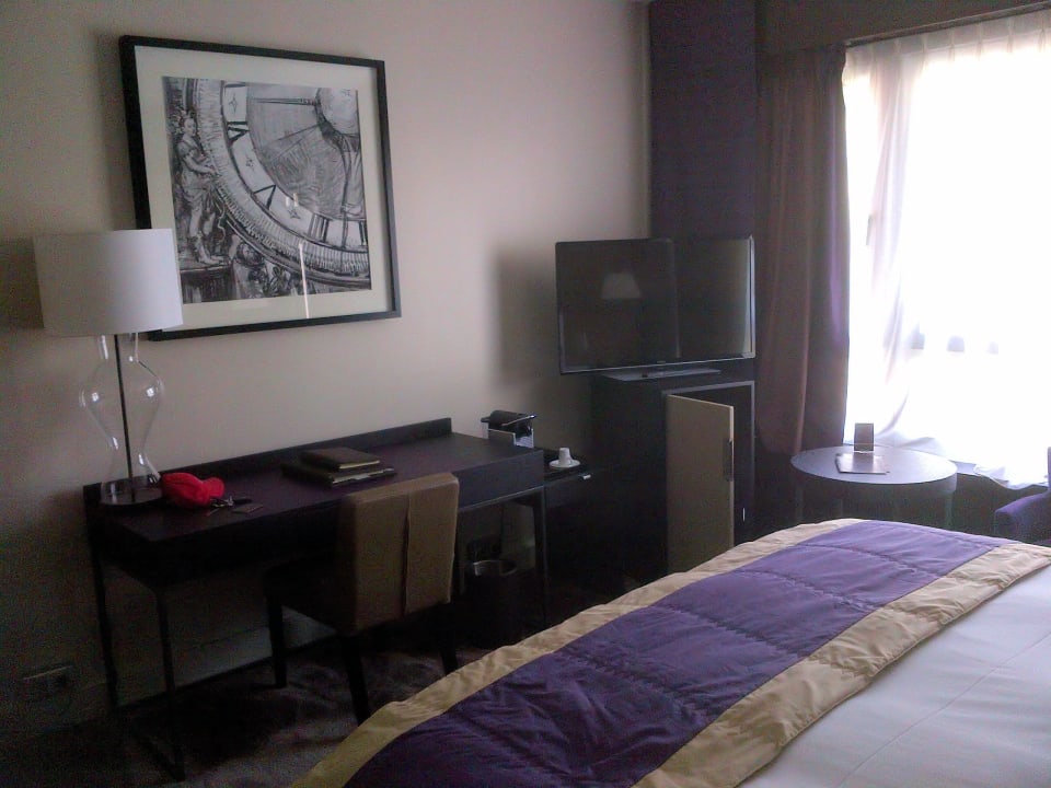 Fernseher & Kaffemaschine Hotel Sofitel Strasbourg Grande Ile