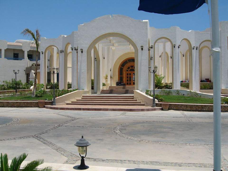 Eingang Dreams Beach Resort