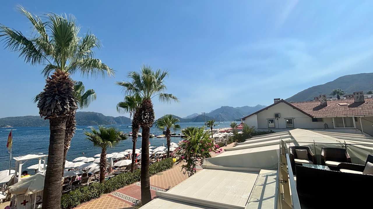 Gastro Emre Beach & Emre Hotel