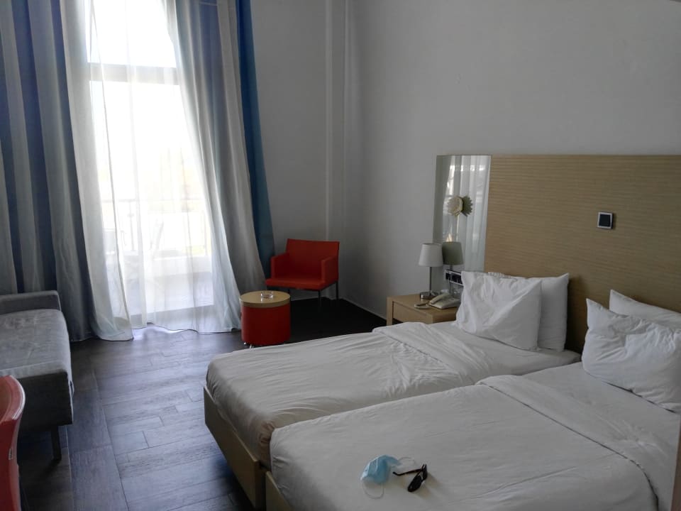 Zimmer Istion Club & Spa