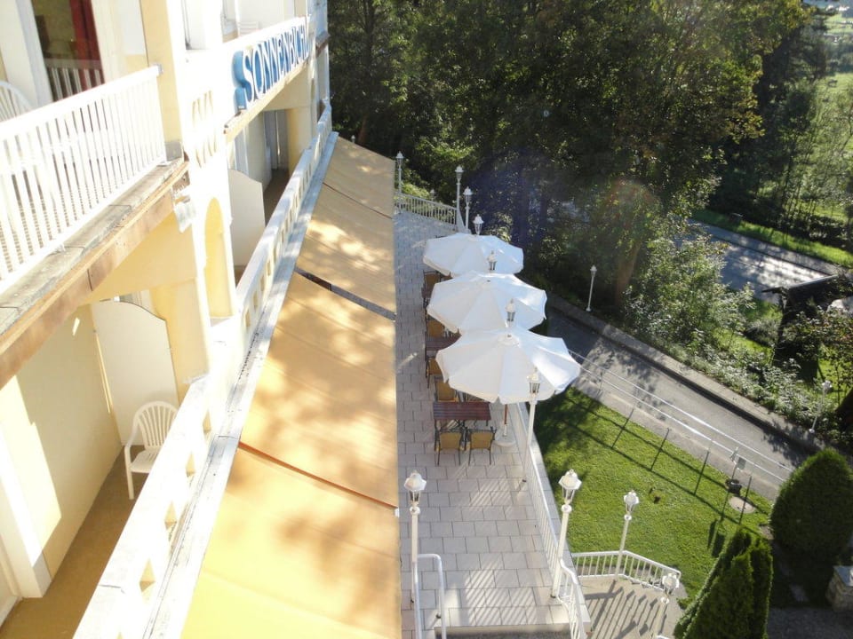 Aussicht auf Restaurant Terrasse Grand Hotel Sonnenbichl