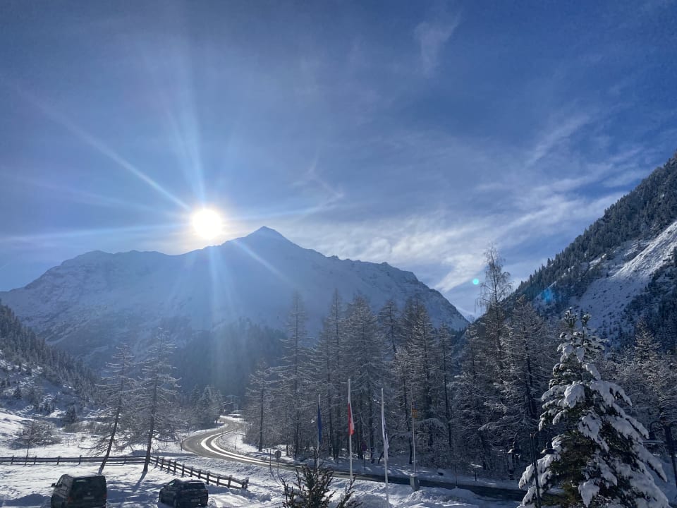 Ausblick Verwöhnhotel Wildspitze