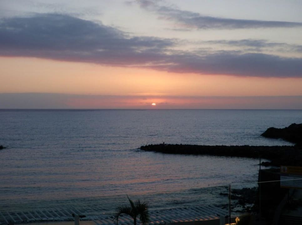 Essen beim Sonnenuntergang H10 Gran Tinerfe - Adults only