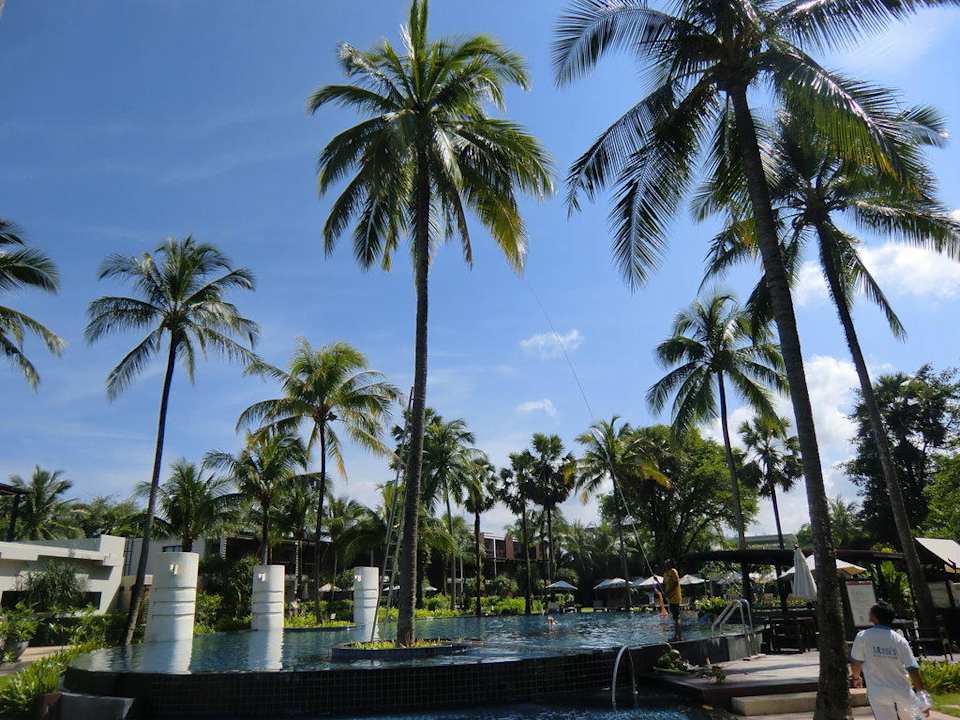 Pool Ramada Resort by Wyndham Khao Lak