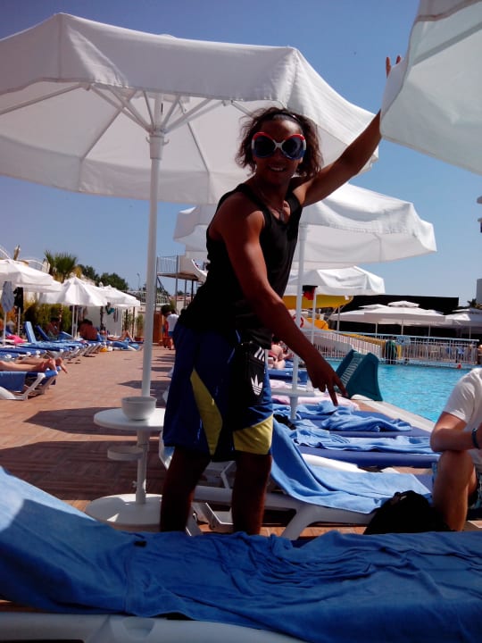 Immer für ein Spass zu haben(Ayed) Dream World Resort & Spa