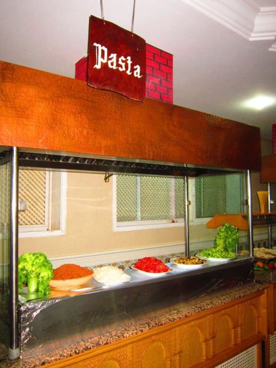 Essensbuffet Houda Golf & Beach Club