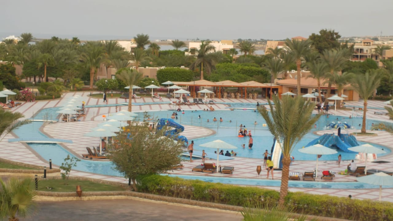 Pool Pharaoh Azur Resort