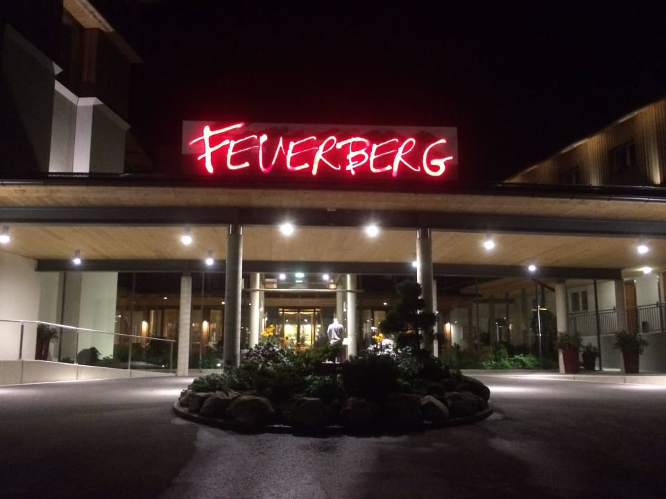 Eingang  Mountain Resort Feuerberg