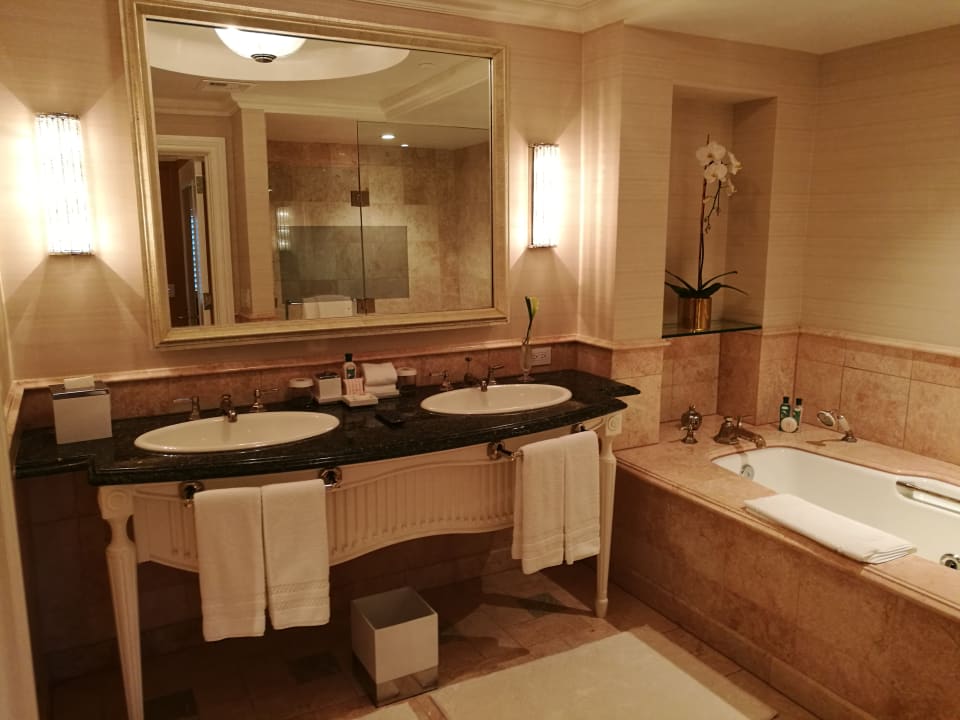 Zimmer Hotel The Beverly Hills