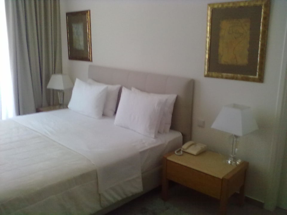 Komfortables Bett Afitis Boutique Hotel
