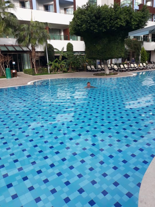 Pool Port Side Resort Hotel