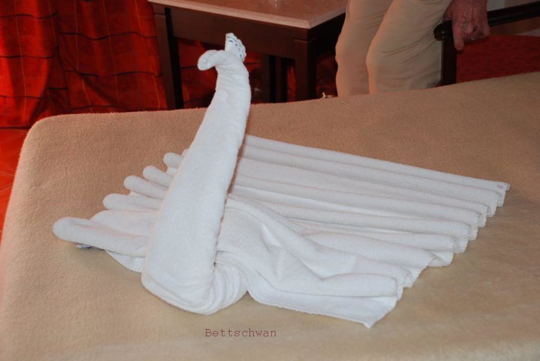 Schwan Three Corners Sea Beach Resort