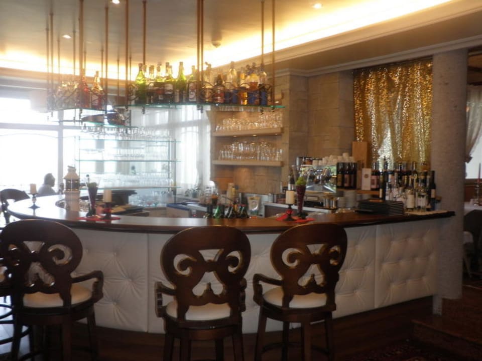 Bar im Finkennest Das Finkennest Panoramic Garden Resort