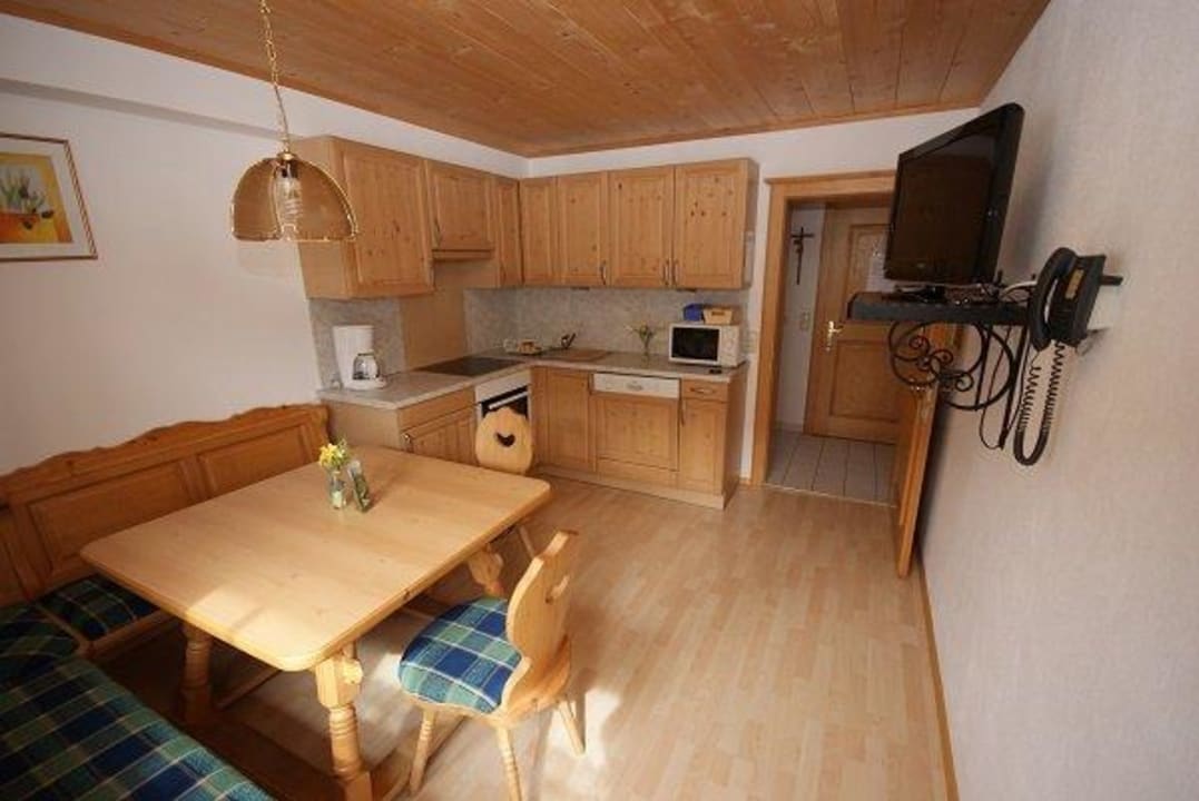Wohnung Enzian Küche Unterdacheben /Apartments/Bauernhof