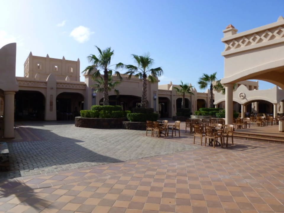 Platz vor dem Theater Hotel Riu Touareg