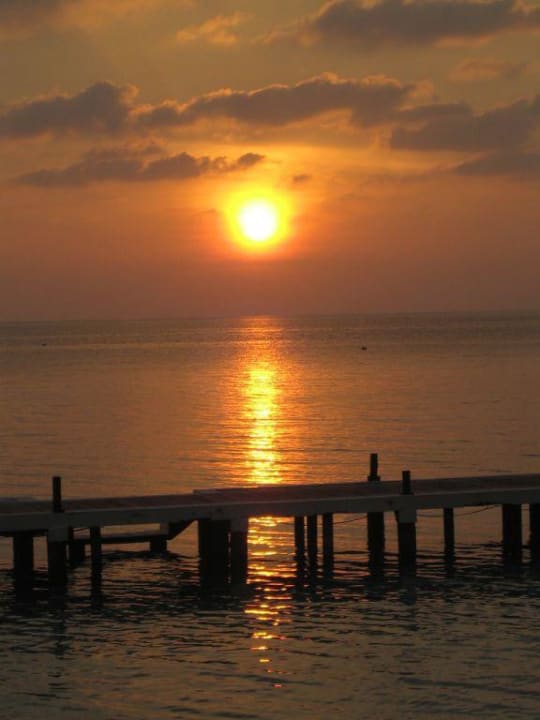 Sonnenuntergang Eriyadu Island Resort