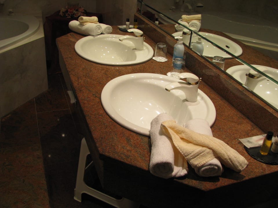 Suite, Waschraum Ringhotel Zum Stein