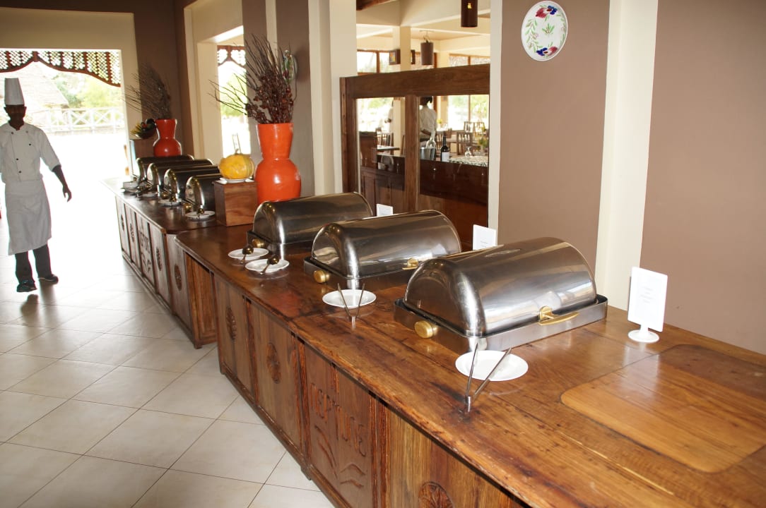 Hauptrestaurant Buffet Neptune Pwani Beach Resort & Spa
