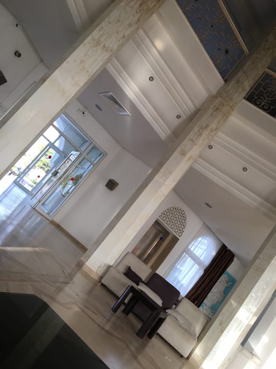 Lobby Hotel Neptunia Skanes