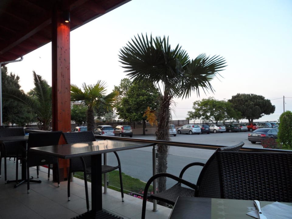 Hotelauffahrt alltoura Club Hotel Poseidon Palace